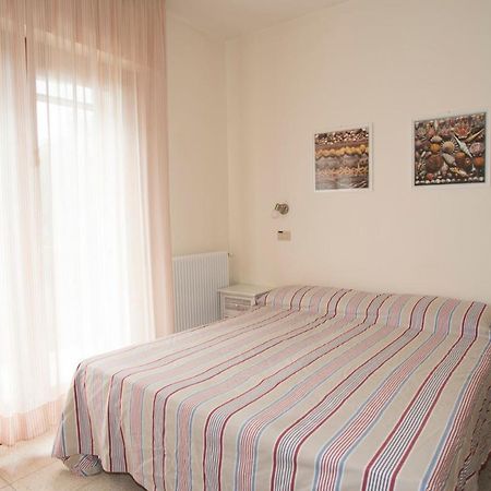 Villa Maranese Lignano Sabbiadoro Esterno foto