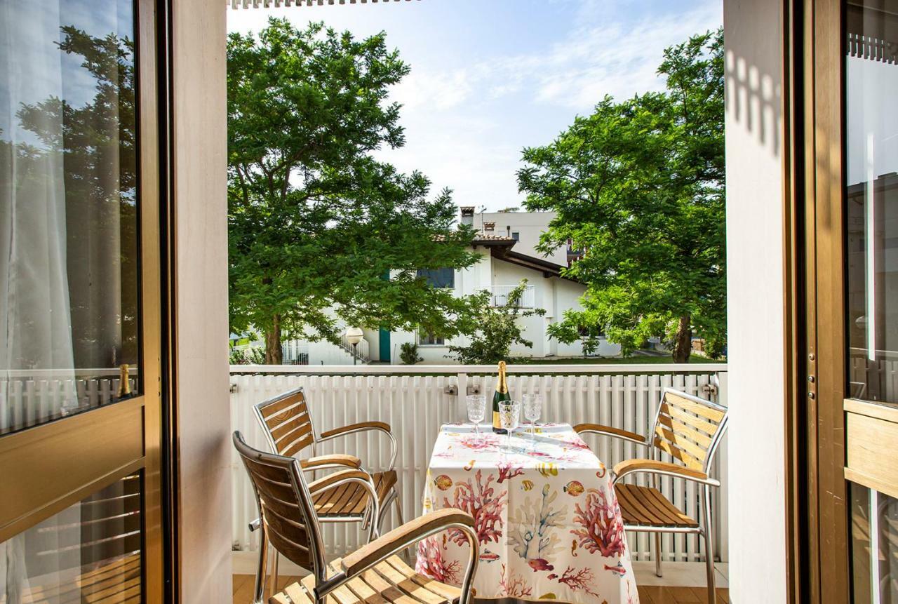 Villa Maranese Lignano Sabbiadoro Esterno foto